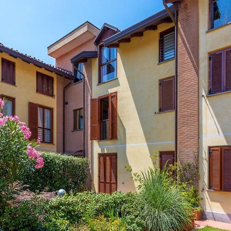 Casa Gialla 7A, New Apartment Milano&Como Bregnano Екстер'єр фото